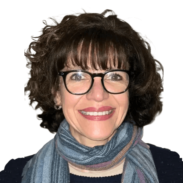 People profile photo of Claudia Devora