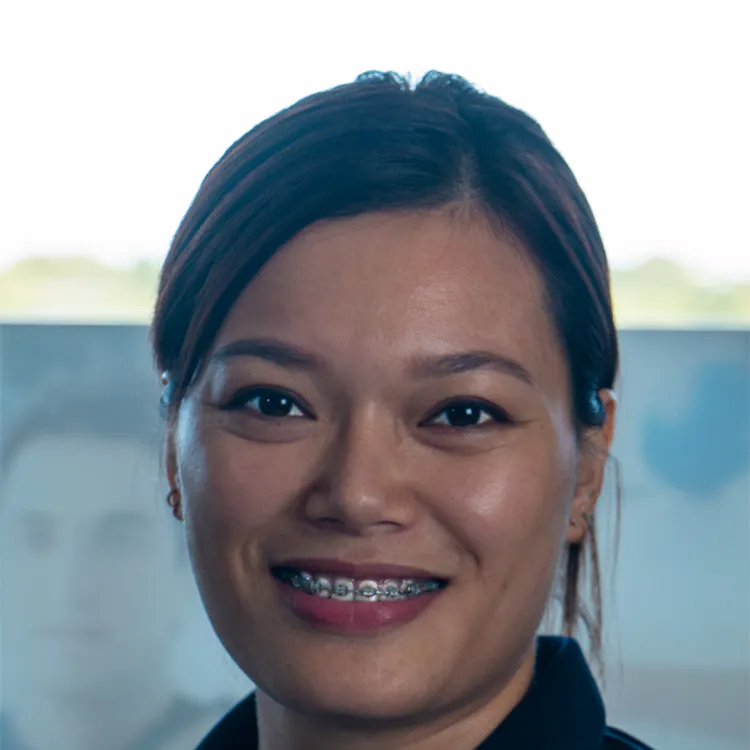 Linda Le